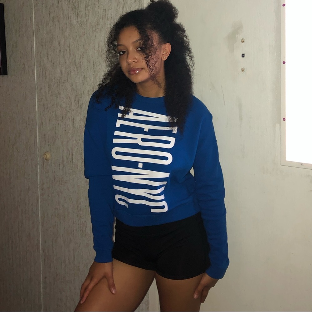 BLUE AERO PULLOVER TOP💙
